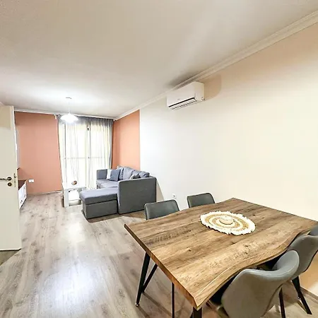 Grand Park 2br Apartamento