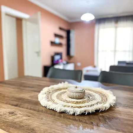 Grand Park 2br * Тирана